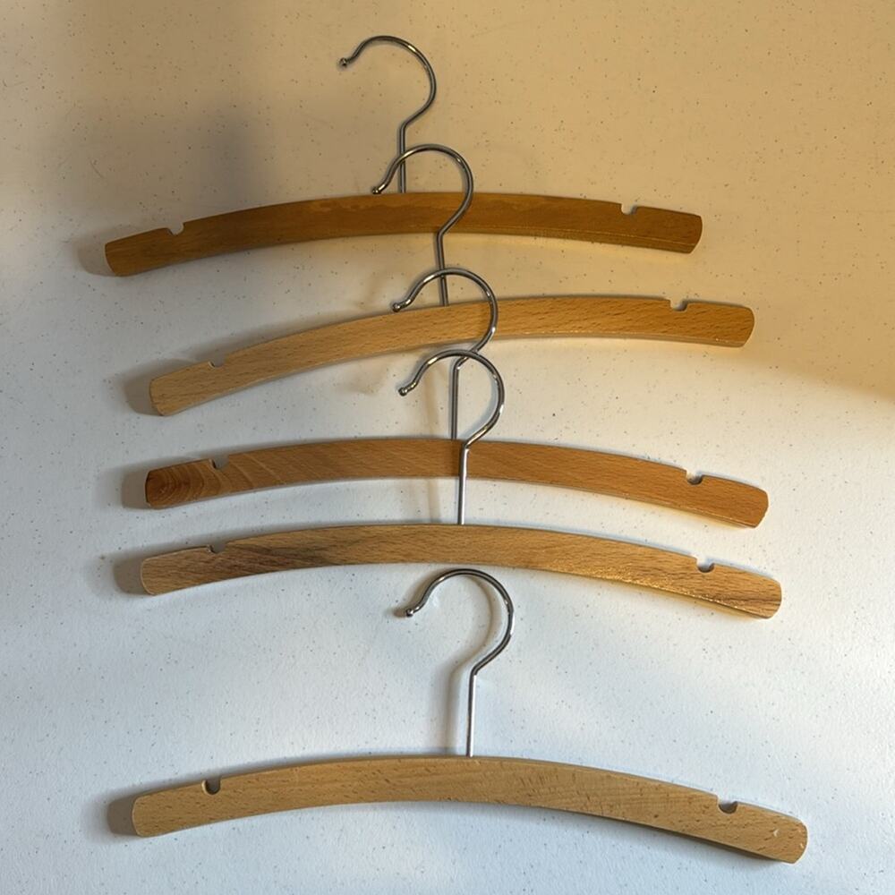 Children's Shirt and Pant Wooden Hangers‎ 12” Matilda Jane Clothing 15 Total - Picture 4 of 7